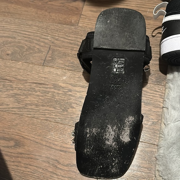 Gucci sandals with diamonds - Picture 4 of 5